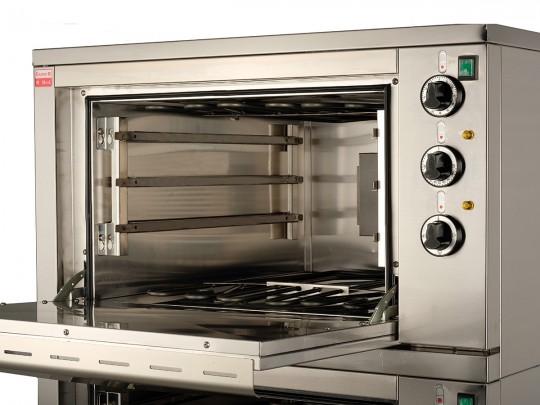 Accessories for electric ovens